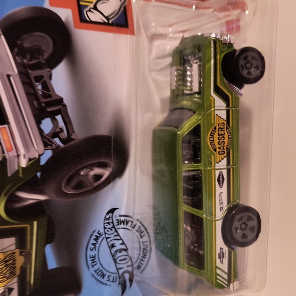 D2 Hot Wheels 64 Nova Wagon  gasser with shipping protector - Picture 2 of 3